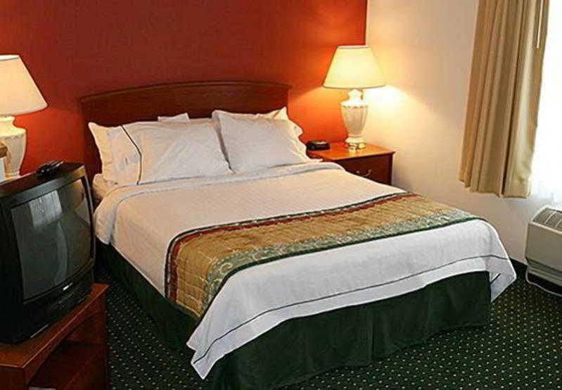 Towneplace Suites Salt Lake City לייטון מראה חיצוני תמונה
